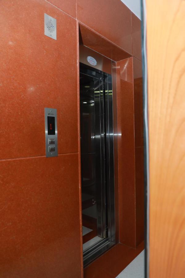 Hill View Paradise - 2Bhk'S & Rooms - A Golden Group Of Premium Home Stays - טירופאטי מראה חיצוני תמונה